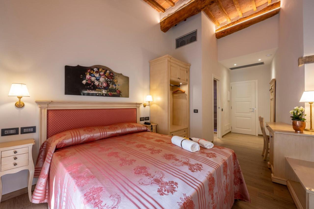 Palazzo Del Mercante Montepulciano Stazione Kültér fotó